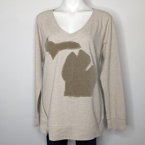 ✨3/$15 Handmade tan state of Michigan v neck sweatshirt XL
